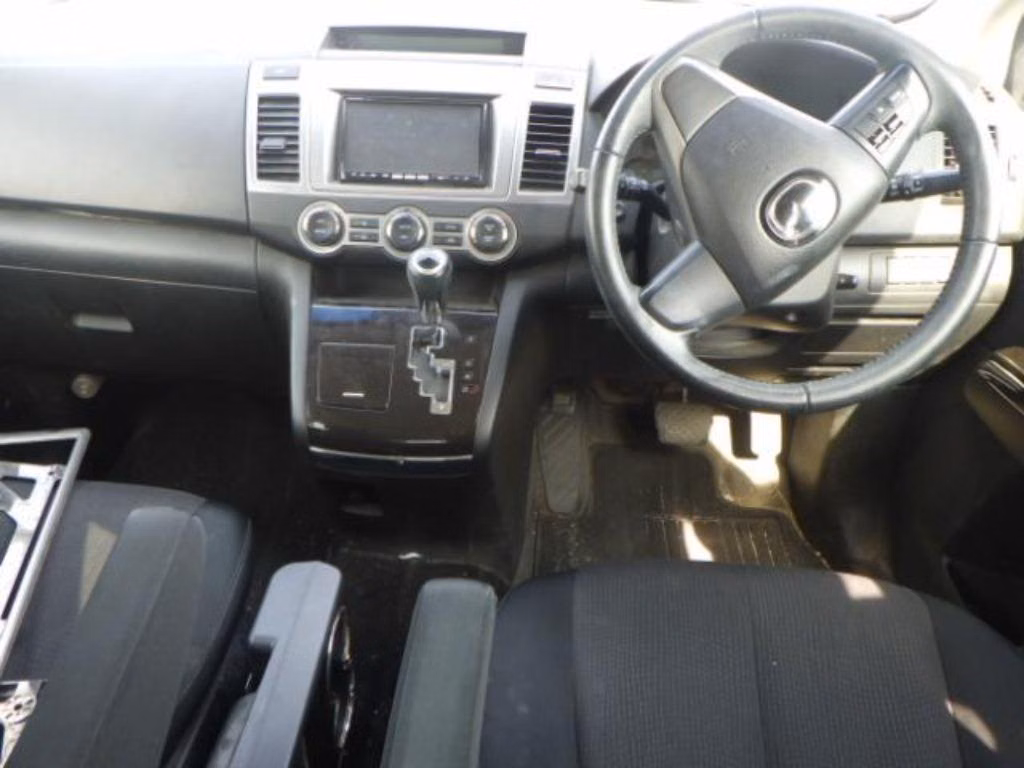 MAZDA MPV