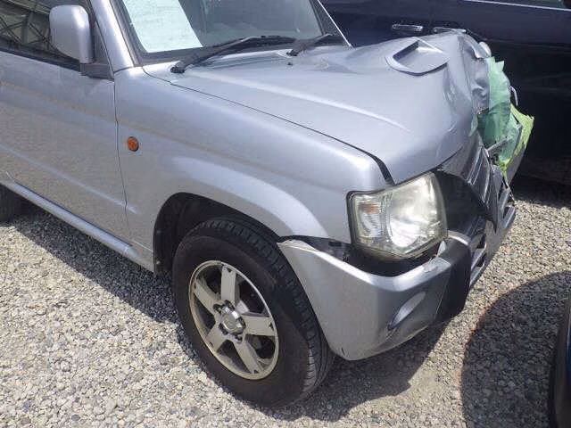 MITSUBISHI PAJERO MINI
