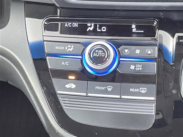 HONDA FREED+