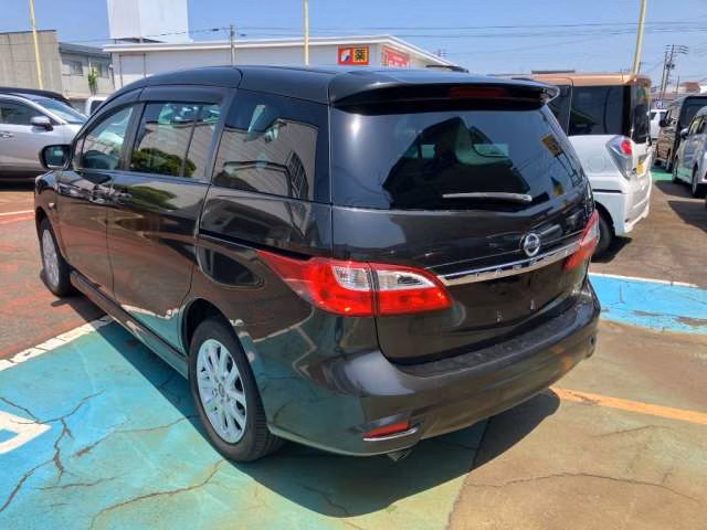 NISSAN LAFESTA