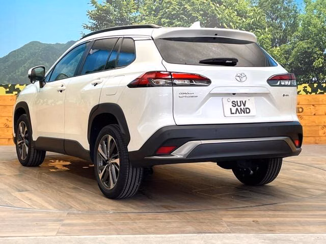 TOYOTA COROLLA CROSS