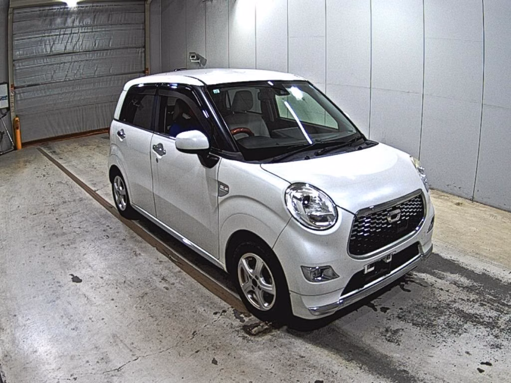 DAIHATSU CAST