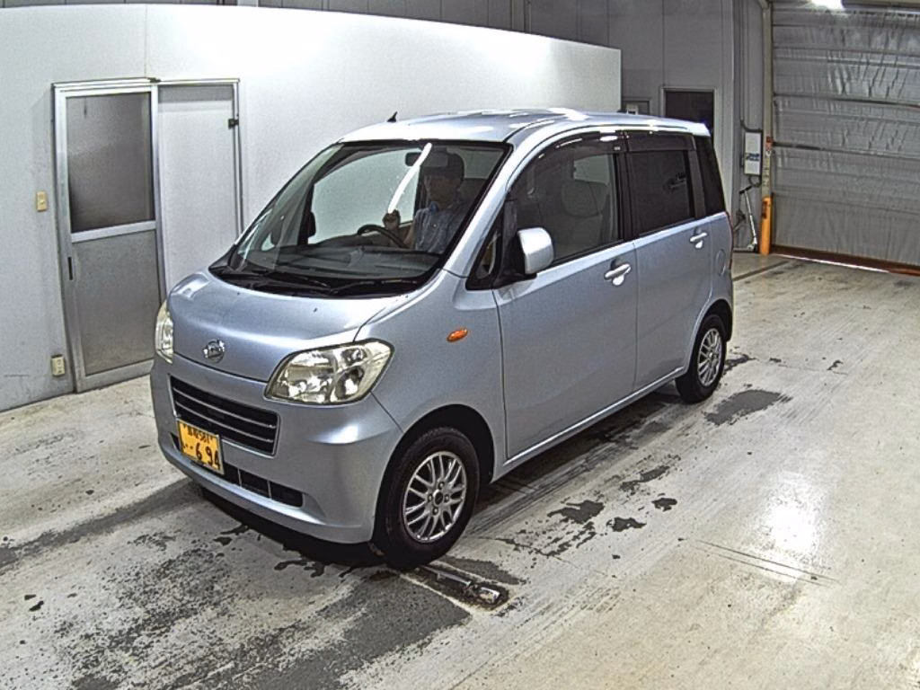 DAIHATSU TANTO EXE