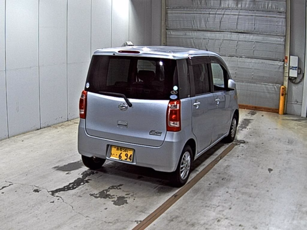 DAIHATSU TANTO EXE