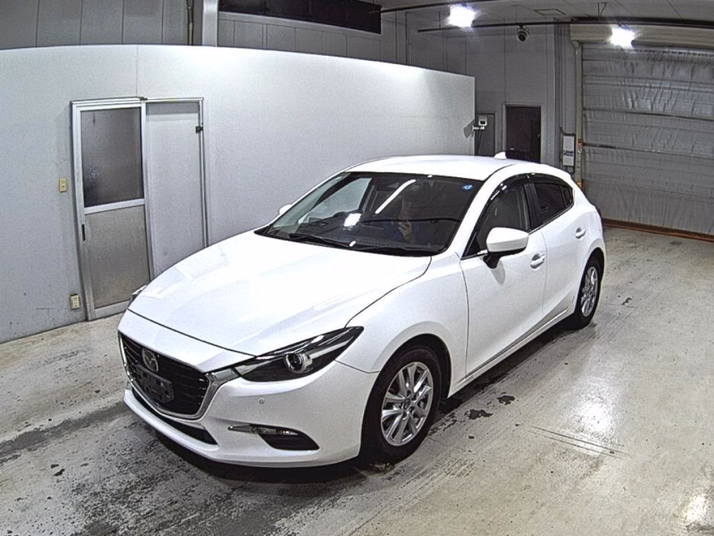 MAZDA AXELA