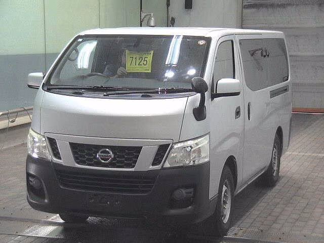 NISSAN NV350 CARAVAN
