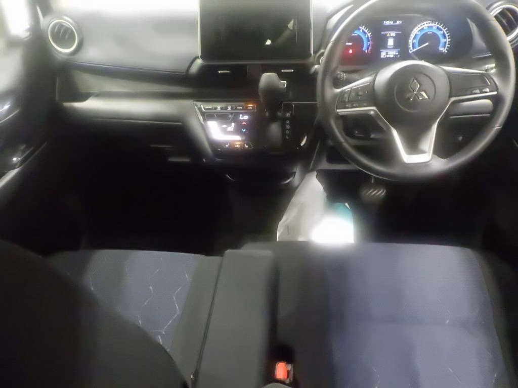 MITSUBISHI EK X