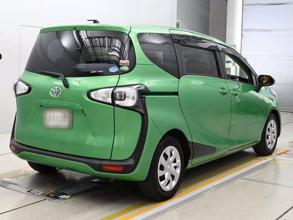 TOYOTA SIENTA
