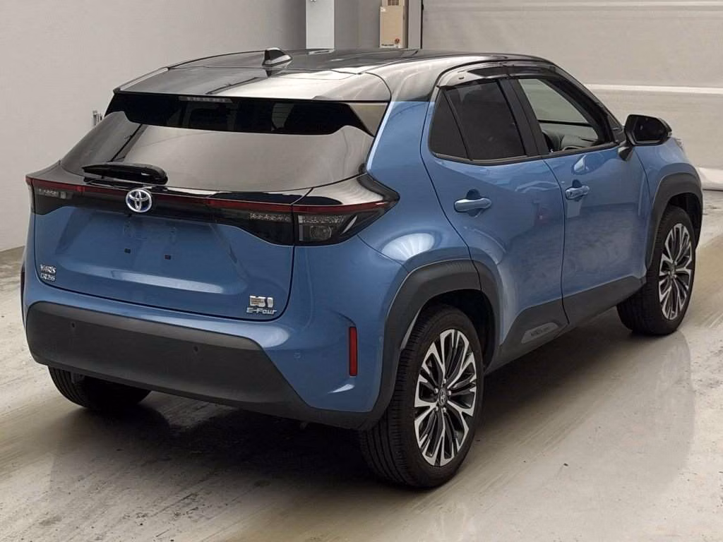 TOYOTA YARIS CROSS
