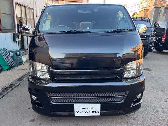 TOYOTA REGIUS ACE