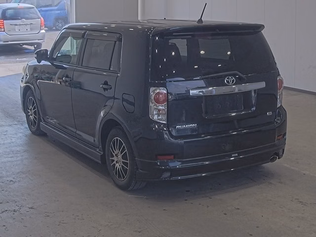TOYOTA COROLLA RUMION