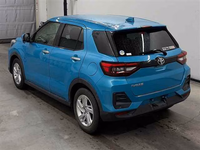 TOYOTA RAIZE