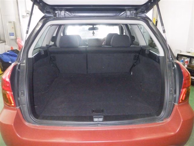 SUBARU OUTBACK