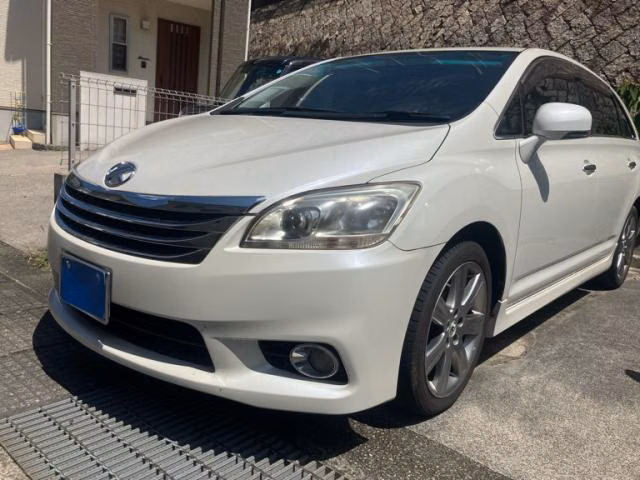 TOYOTA MARK X ZIO