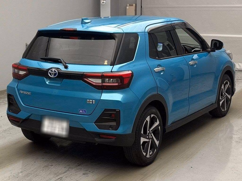 TOYOTA RAIZE