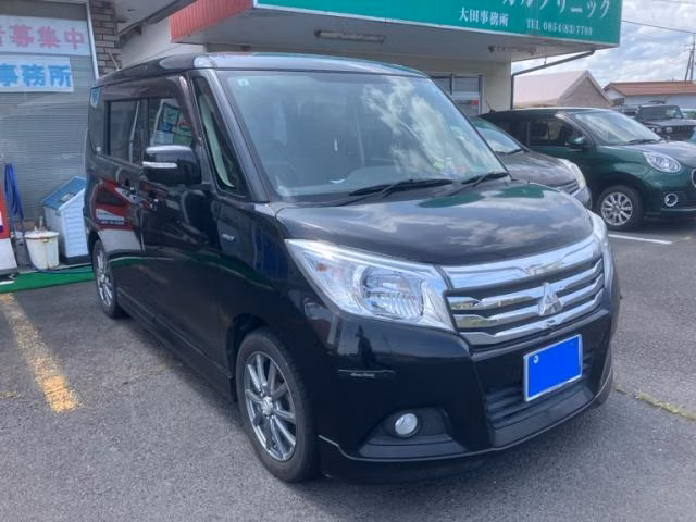 MITSUBISHI DELICA D:2