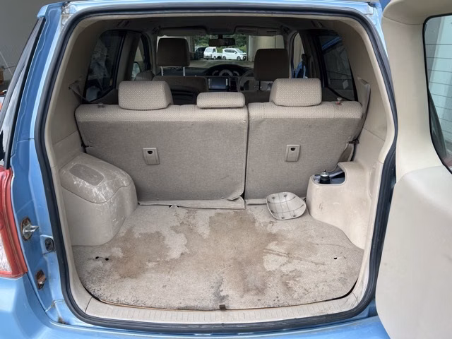TOYOTA RAUM