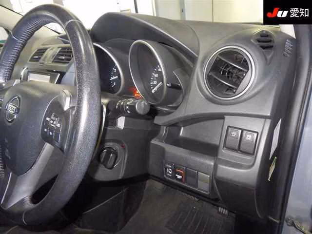 NISSAN LAFESTA