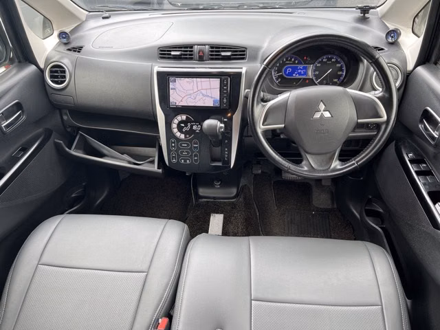 MITSUBISHI EK CUSTOM