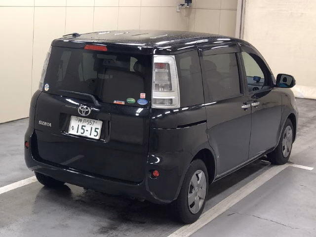 TOYOTA SIENTA