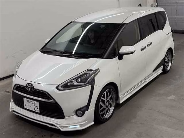TOYOTA SIENTA