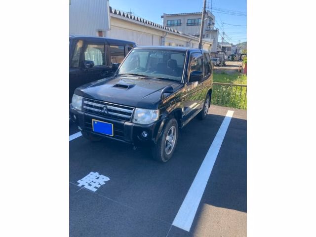 MITSUBISHI PAJERO MINI