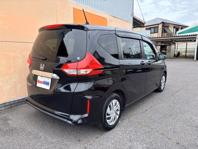 HONDA FREED+