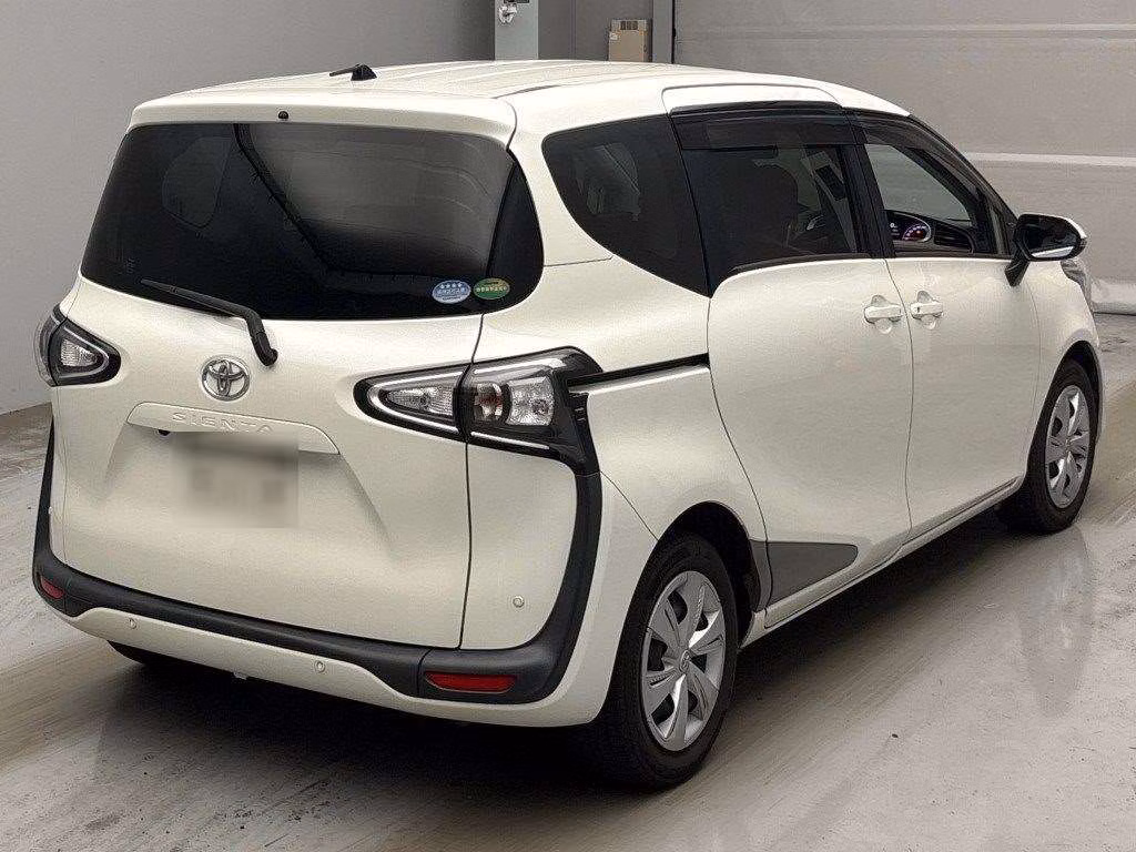 TOYOTA SIENTA