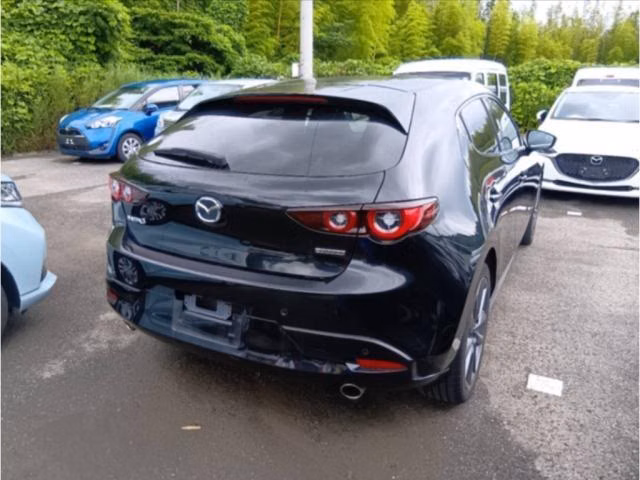 MAZDA MAZDA3