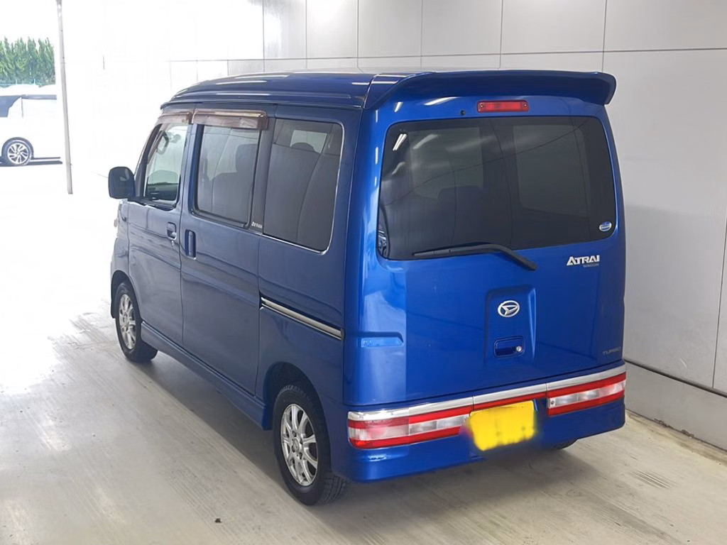 DAIHATSU ATRAI