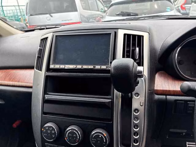 NISSAN PRESAGE