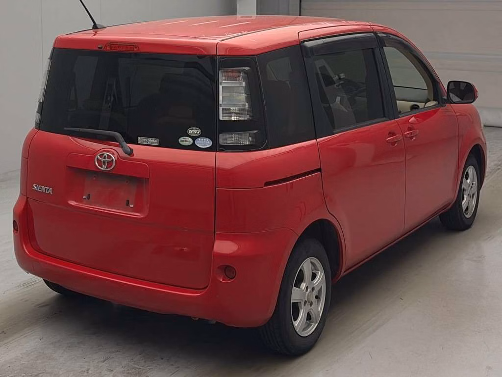 TOYOTA SIENTA