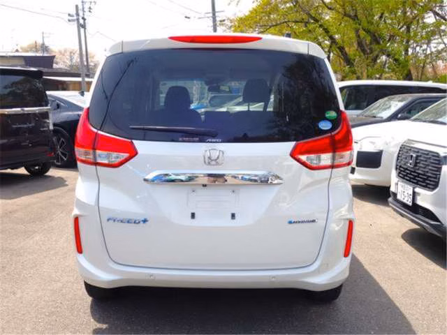 HONDA FREED+