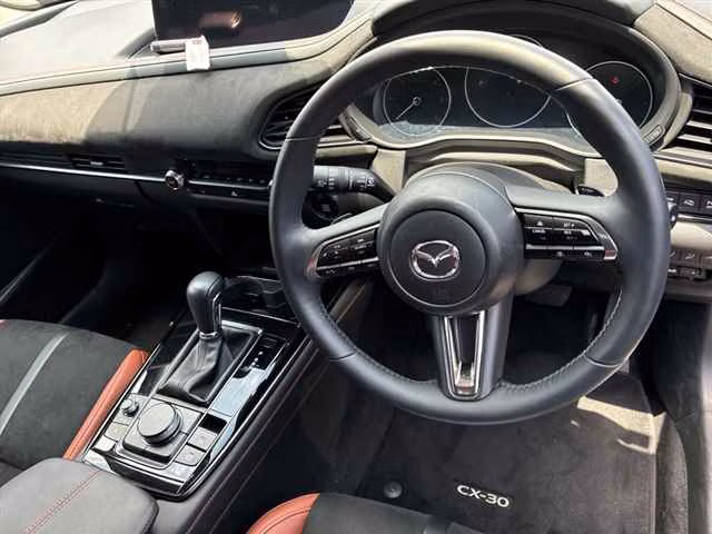 MAZDA CX-30