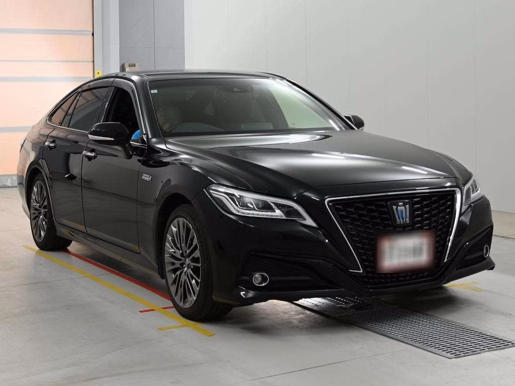 TOYOTA CROWN