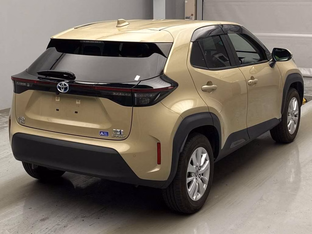 TOYOTA YARIS CROSS