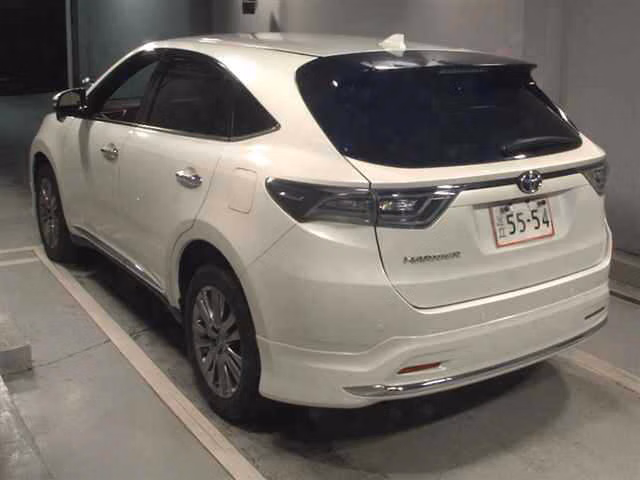 TOYOTA HARRIER