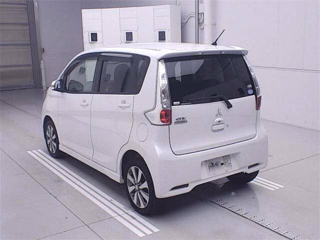 MITSUBISHI EK CUSTOM