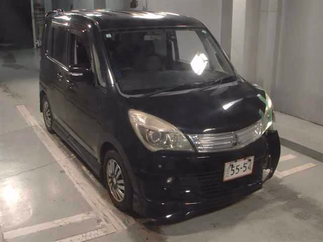 MITSUBISHI DELICA D:2