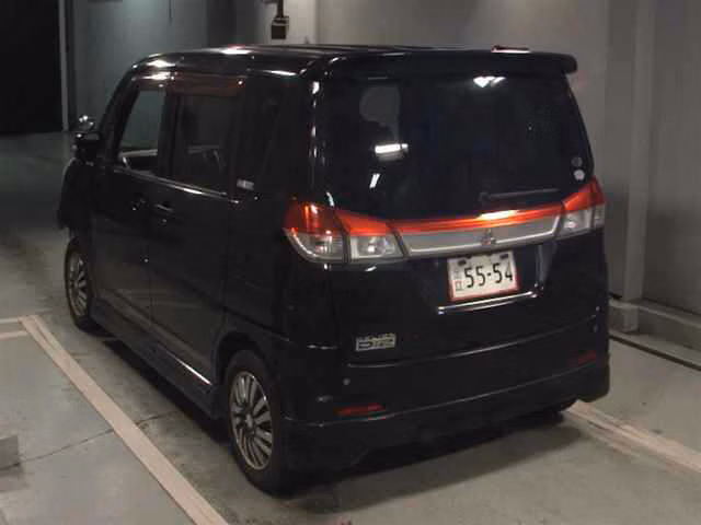 MITSUBISHI DELICA D:2