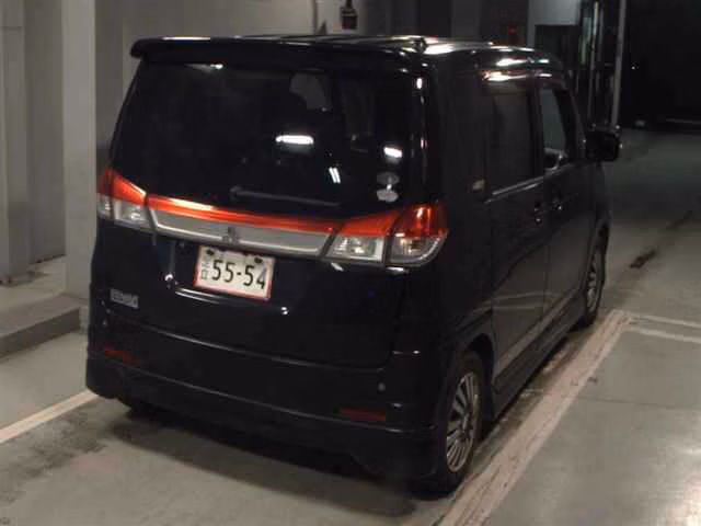 MITSUBISHI DELICA D:2