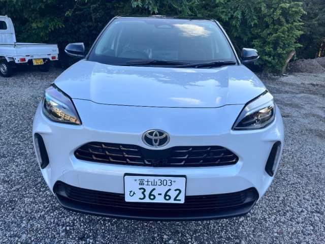 TOYOTA YARIS CROSS