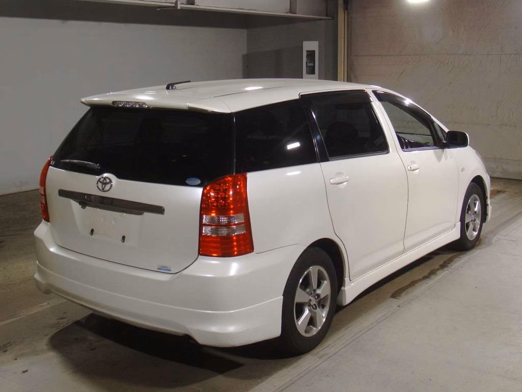 TOYOTA WISH