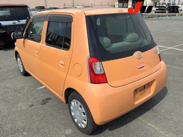 DAIHATSU ESSE