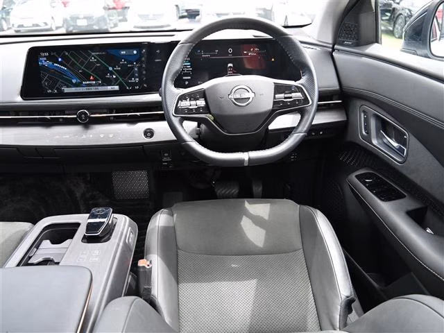 NISSAN ARIYA
