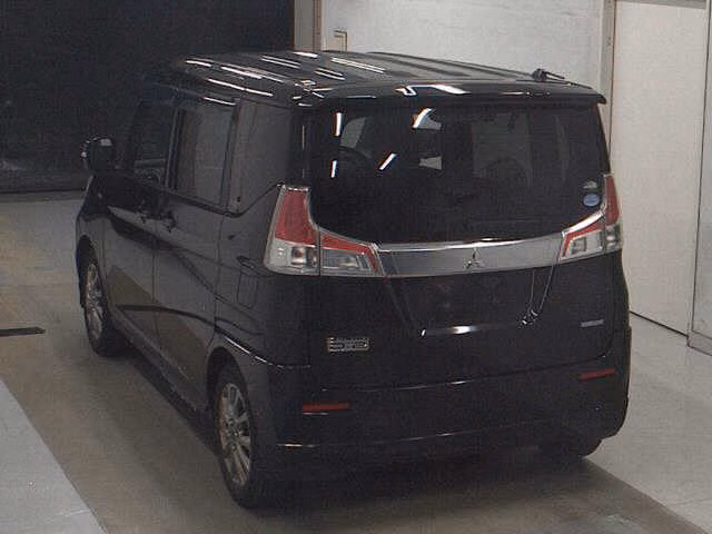 MITSUBISHI DELICA D:2