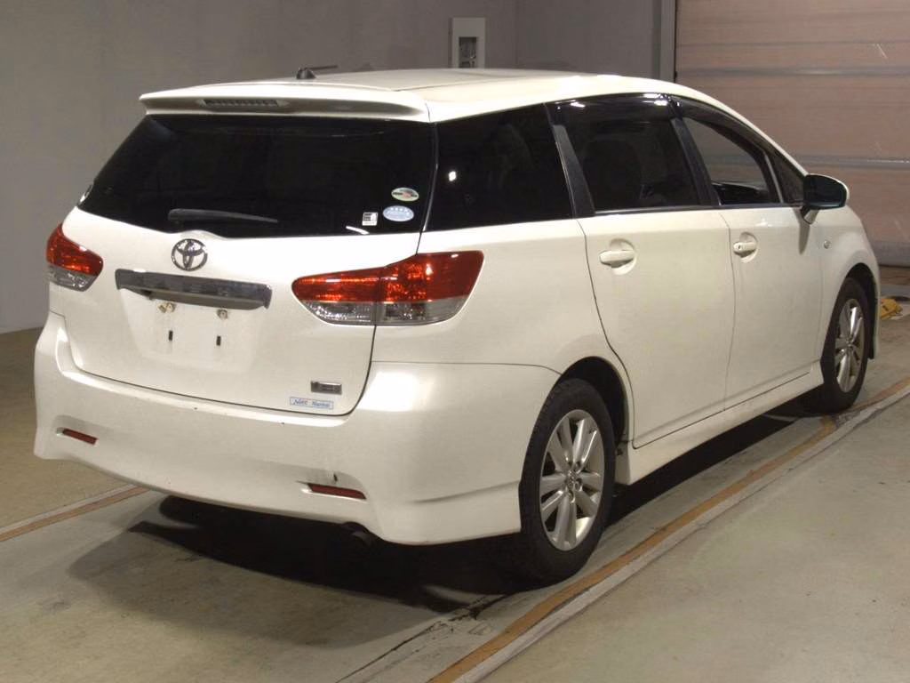 TOYOTA WISH