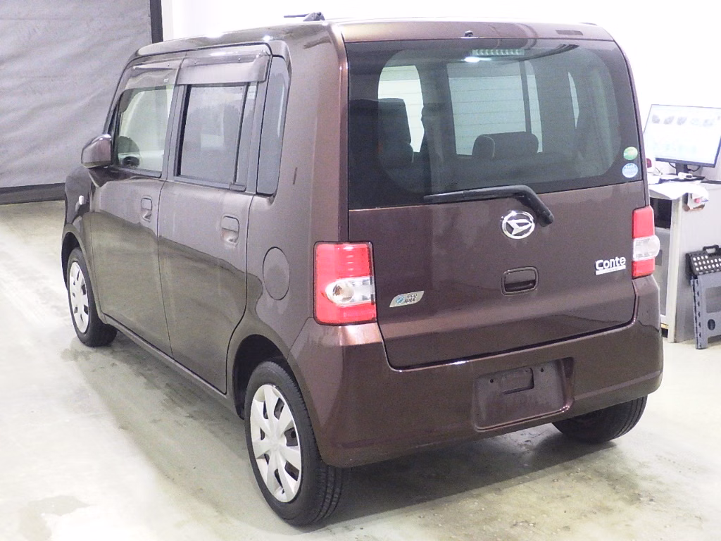 DAIHATSU MOVE CONTE