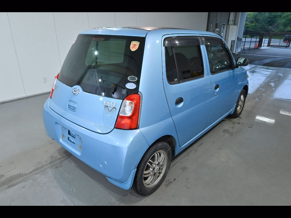 DAIHATSU ESSE