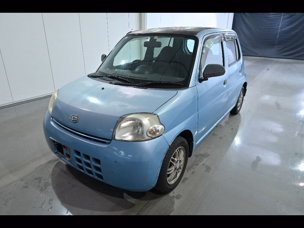 DAIHATSU ESSE